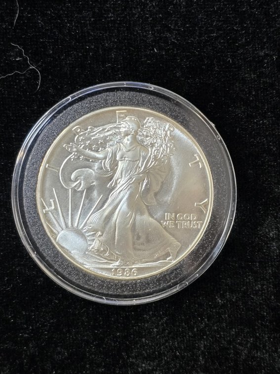 1986 American Silver Eagle 1 oz Bullion Coin