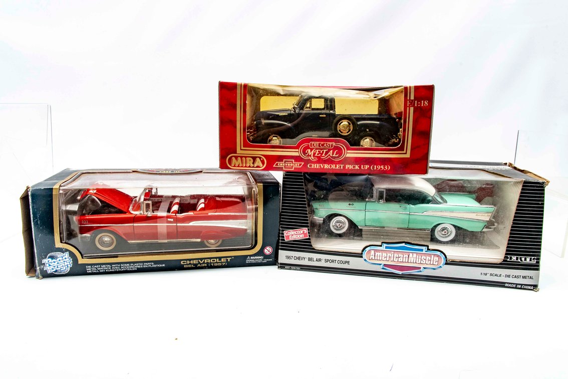 3 Die Cast Chevrolet Vehicles 1:18 Scale