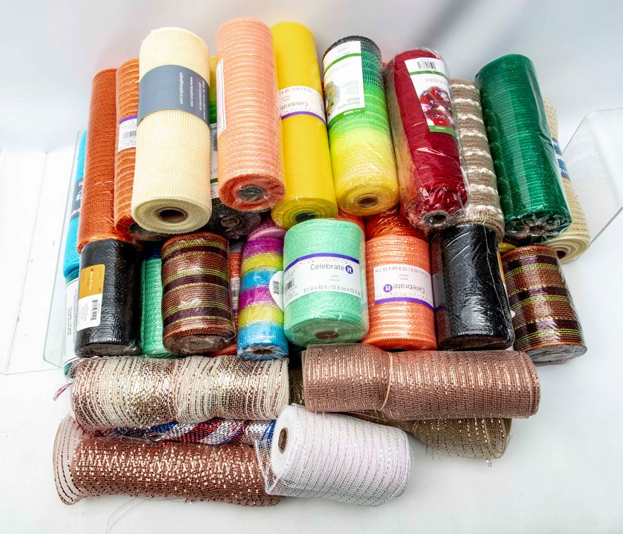 Bundle of Multi-Colored Mesh