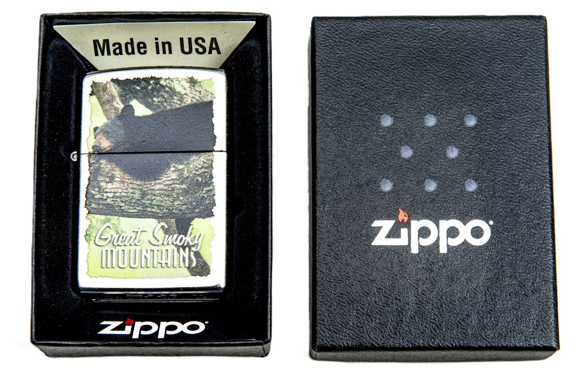 Zippo Great Smoky Mountains Lighter - NIB