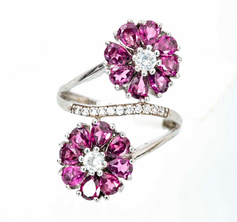Raspberry Rhodolite & Sterling Ring- 5.2 G