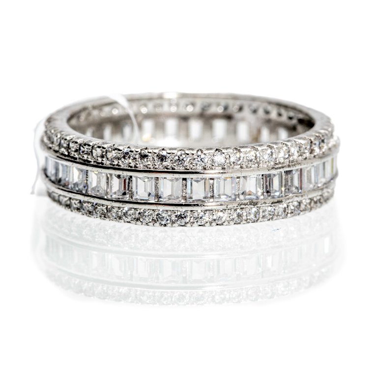 Bella Luce- Sterling Ring- 2.9 G