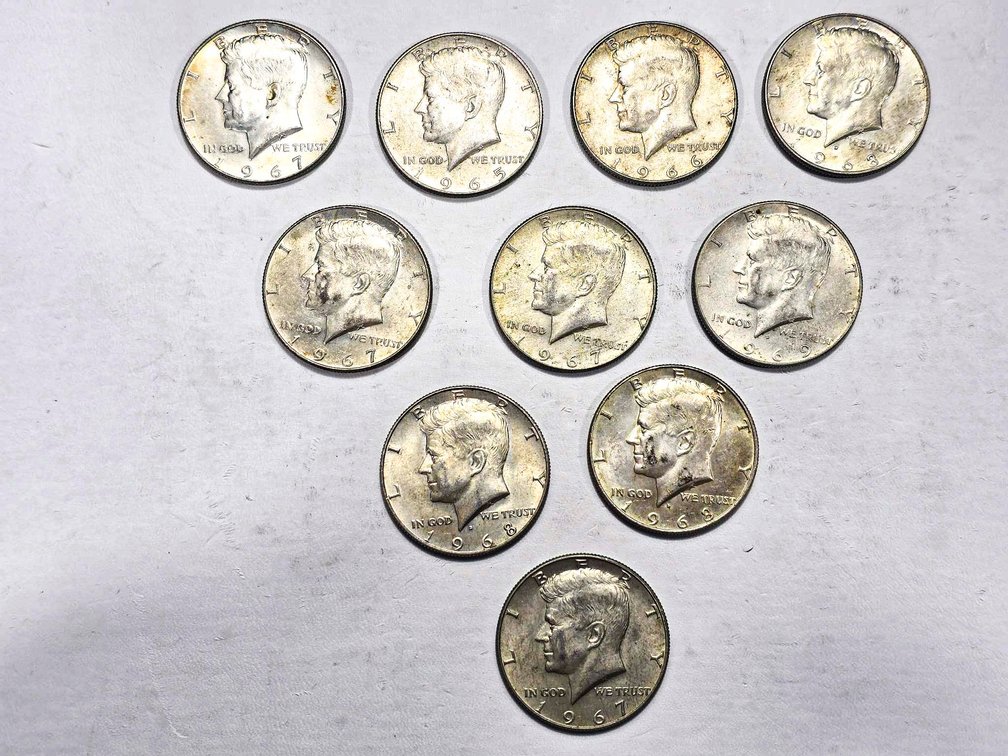 10 Kennedy Half Dollars Composed of 40% Silver