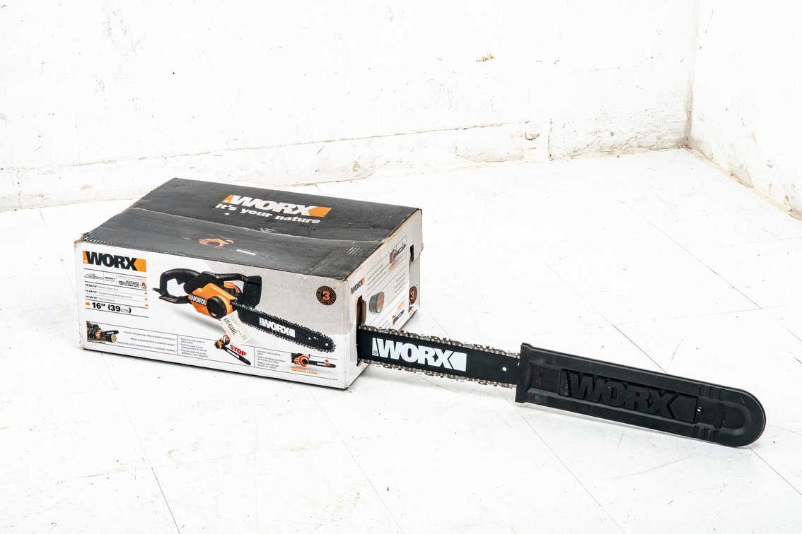 Worx WG303.1 14.5 Amp Electric 16" Chainsaw
