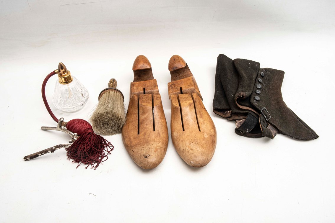 Antique & Vintage Ladies Accessories