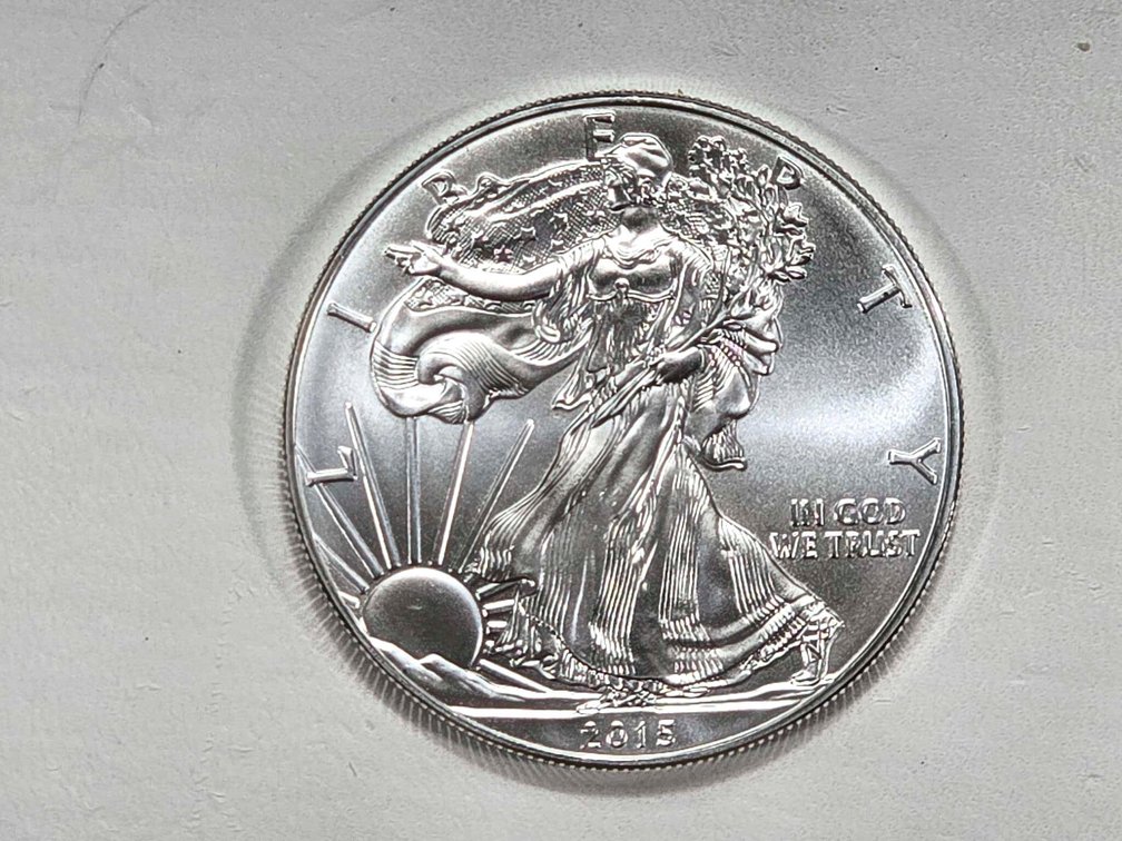 2015 American Silver Eagle $1 Coin, 1 oz Fine Silv