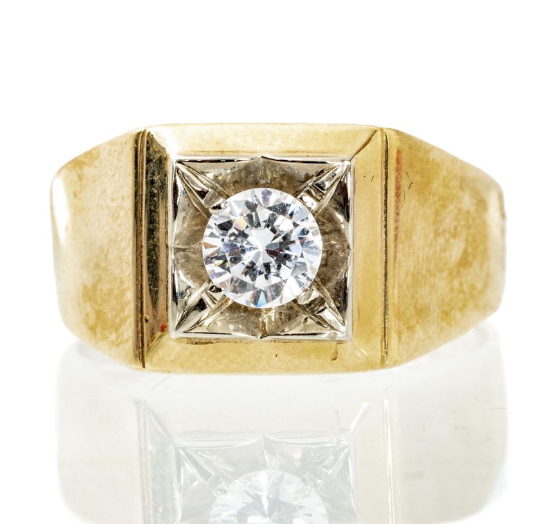 14K Y. Gold Men's Ring - 7.8 G