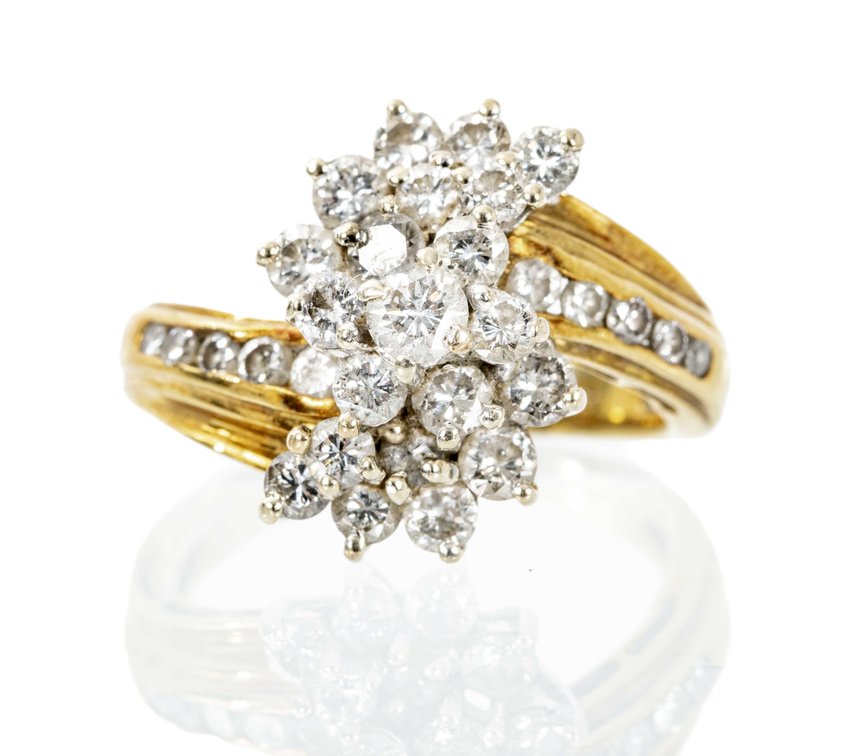 14K Y. Gold & Diamond Ring- 5.6 G