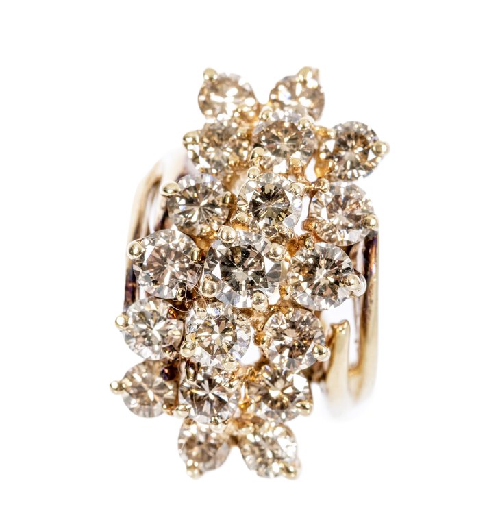 10K Y. Gold Cluster Ring w/ 19 Diamonds- 7.3 G