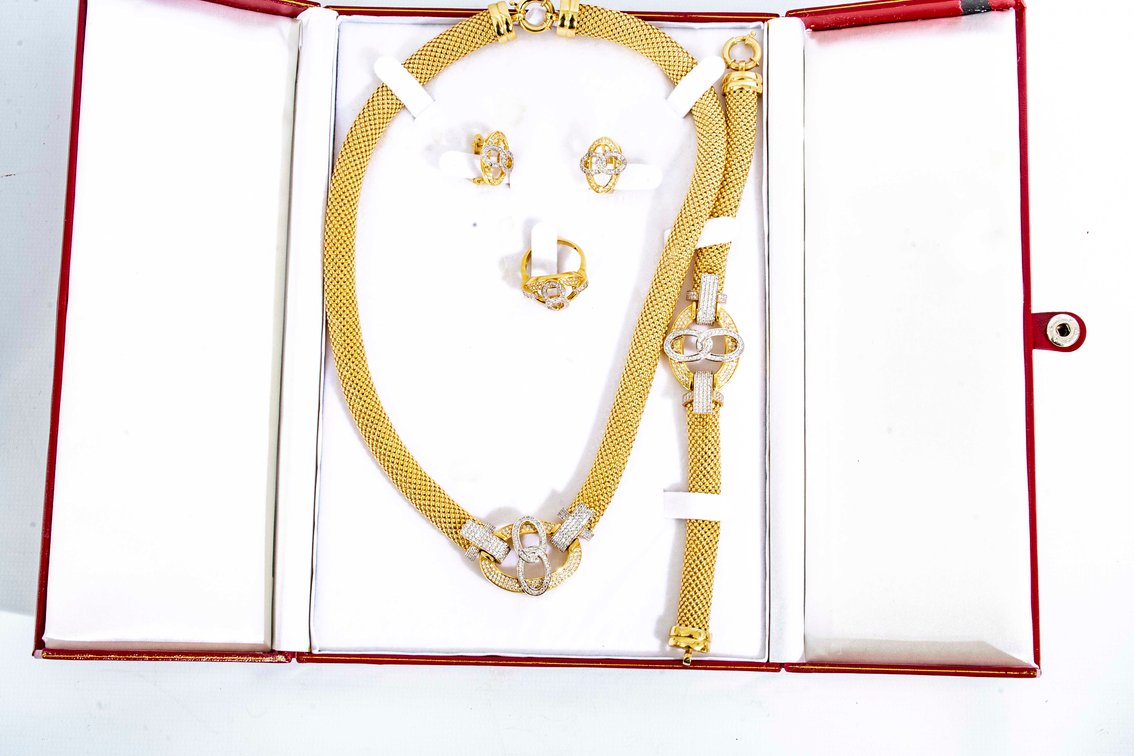 18K Yellow Gold & Diamond Jewelry Set- 101.5 G