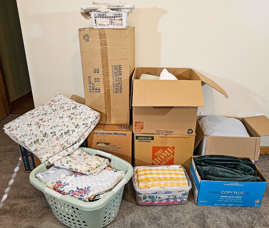 Large Linen Lot!