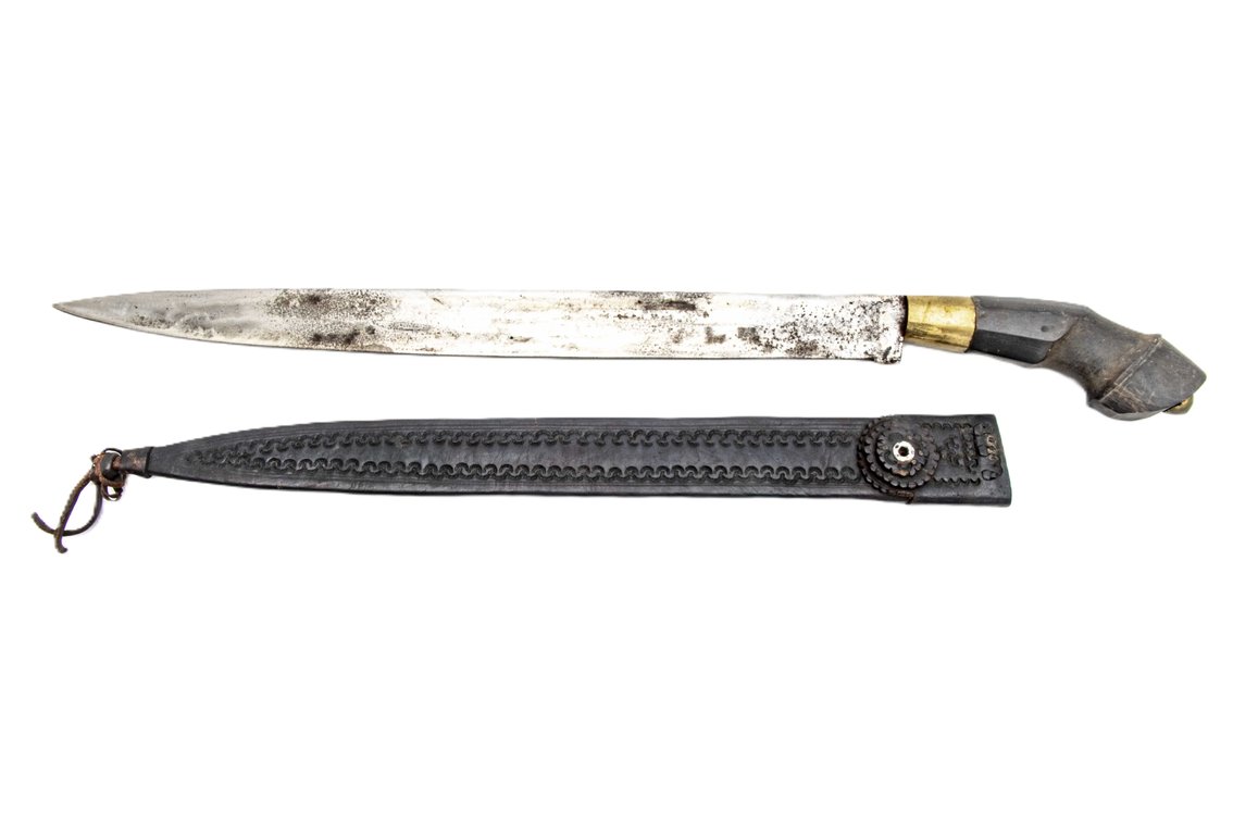 Jungle Short Sword with Sheath