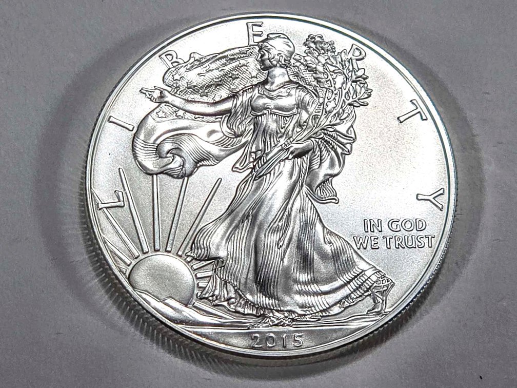 2015 American Silver Eagle 1 oz Fine Silver Coin