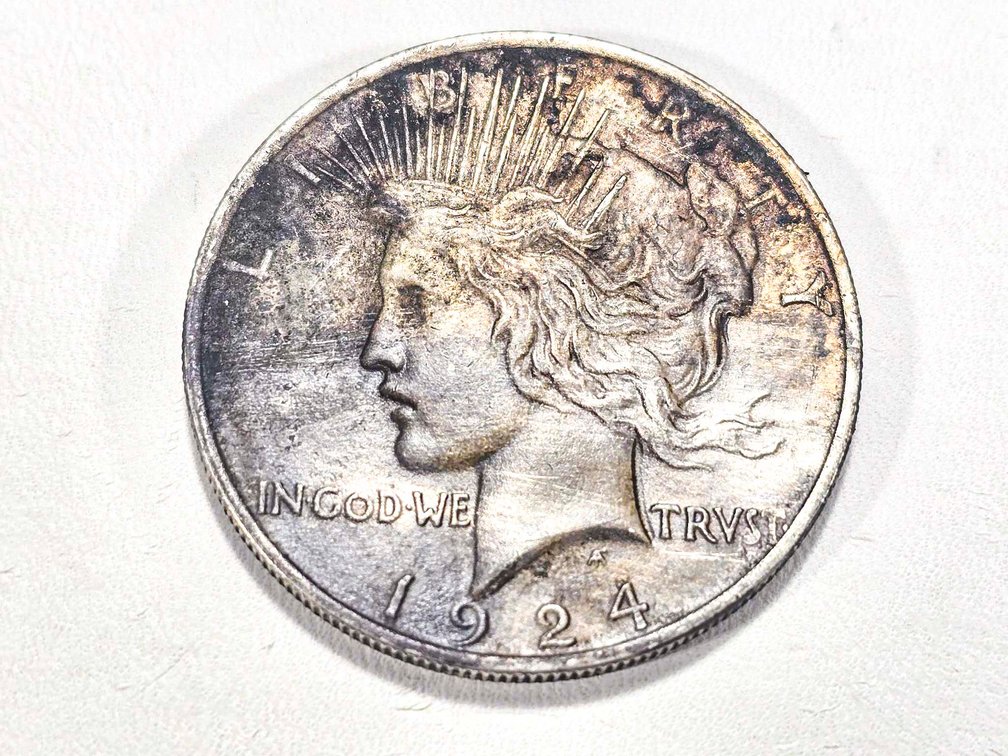 1924 U.S. Peace Dollar in Circulated Condition wit
