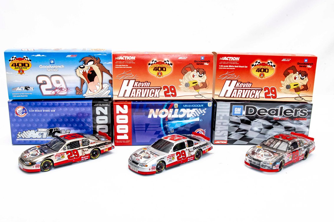 3 Action 1:24 2001/02 Kevin Harvick #29 Models
