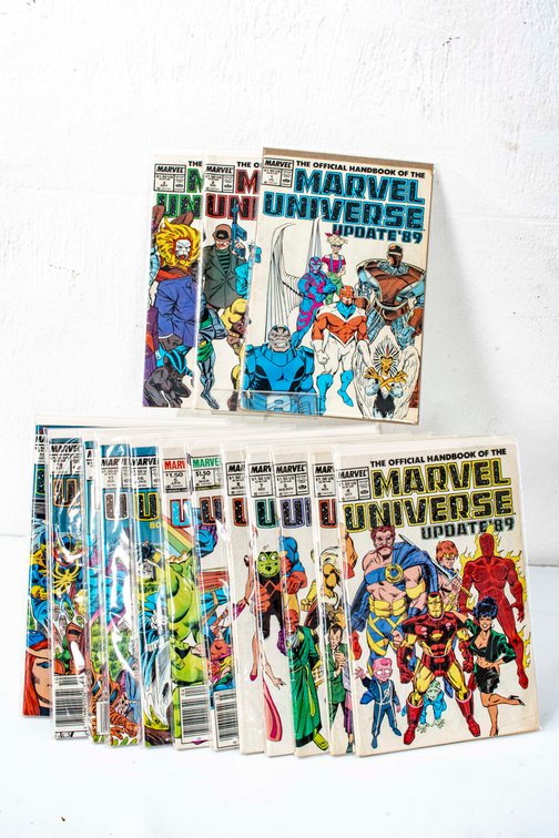 15+ Official Handbook of The Marvel Universe Lot