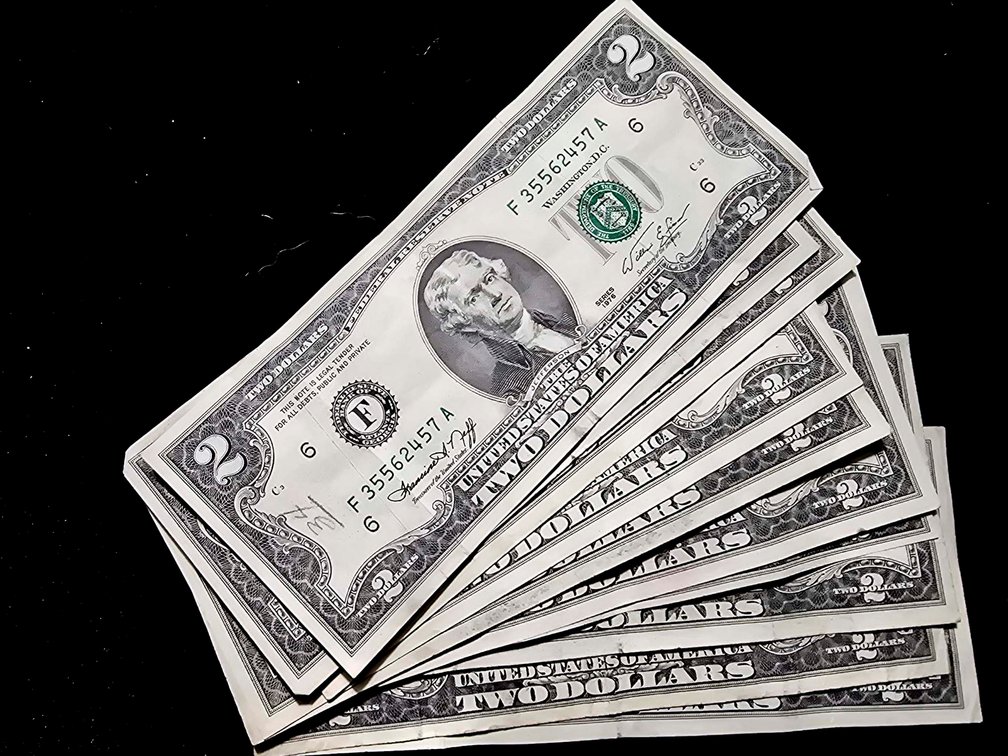 10 1976 Series $2 Federal Reserve Notes