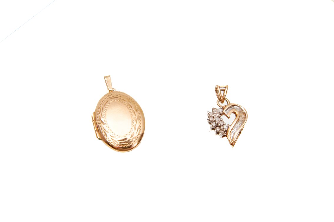 10K Gold Locket & Diamond Heart Charm- 3.83 G