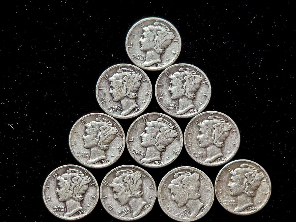 10 United States Mercury Dimes, 90% Silver, Circa 1916-1945