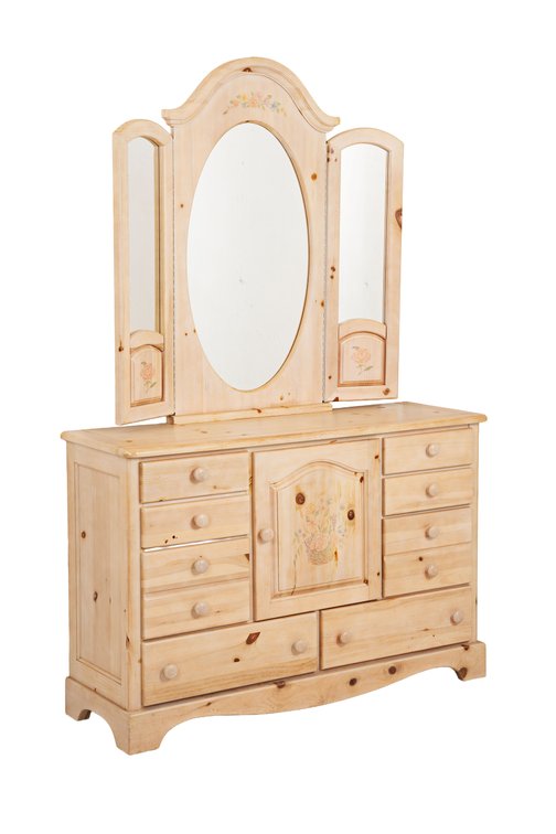 11 Drawer Dresser with Tri-Fold Mirror- Vaughan
