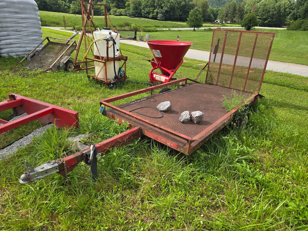 Single-Axle Utility Trailer with Mesh Ramp Gate