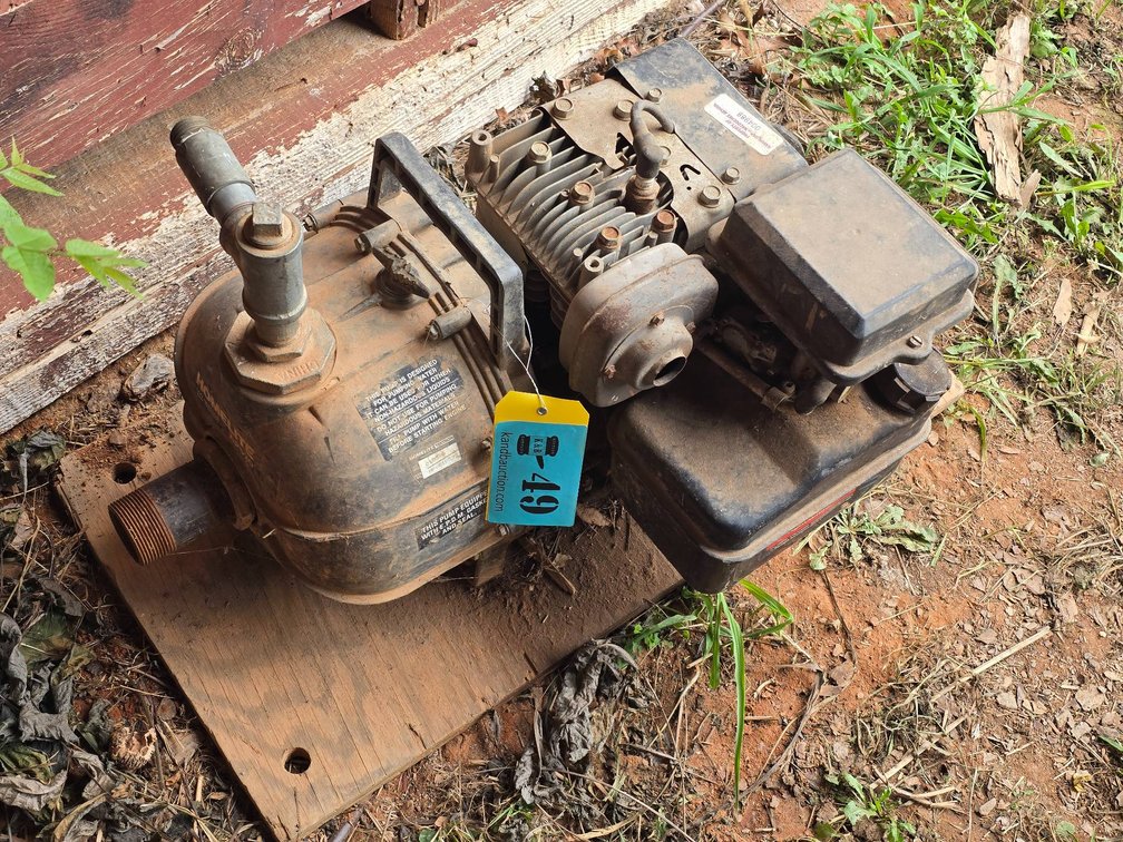 Homelite AP520 Water Pump with Briggs & Stratton 5HP Engine