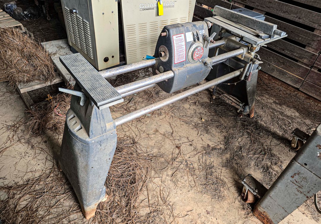 Shopsmith Multi-Purpose Woodworking Machine with Accessories