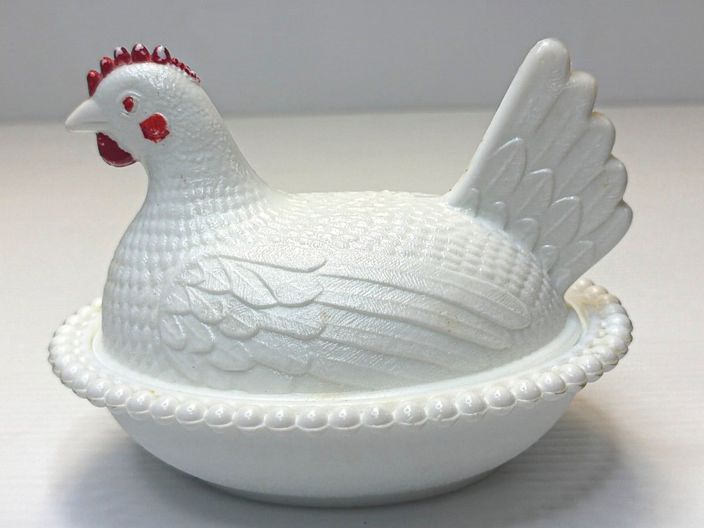 Westmoreland Glass Milk Glass Hen on Nest