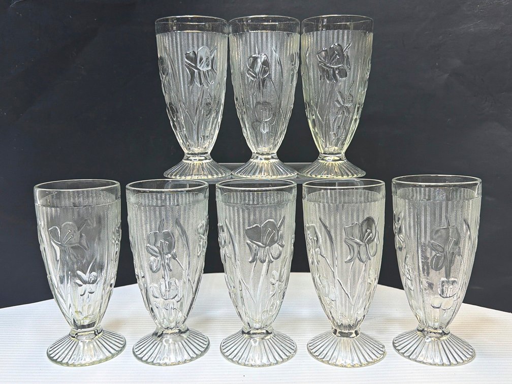 Eight Jeanette ‘Iris and Herringbone’ Footed Iced Tea Tumblers