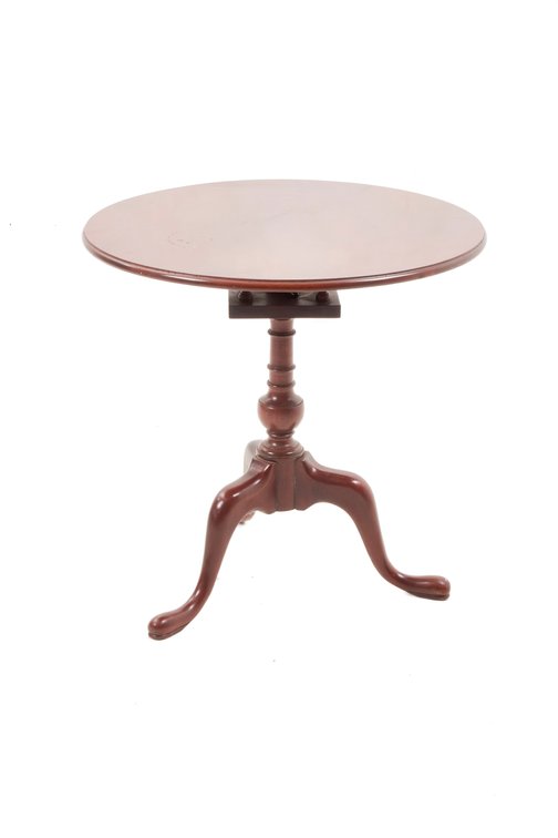 Mahogany Tilt-Top Pedestal Side Table