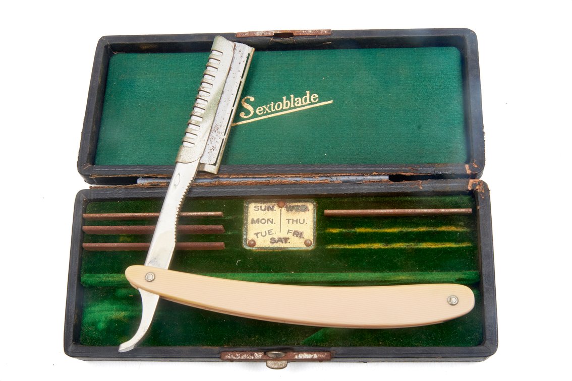 Vintage Sextoblade Straight Razor