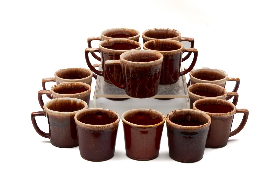 Fifteen Vtg McCoy Brown Drip Glaze Mugs & More
