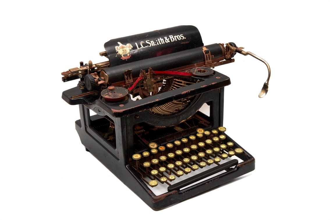 Antique Typewriter- L.E. Smith & Bros-1915-1925