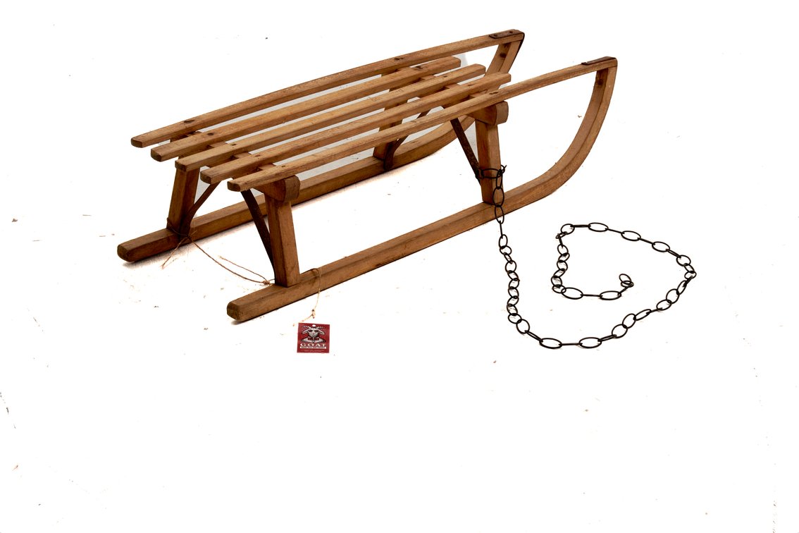 Davos 100 Wooden Sled with Slatted Seat Design