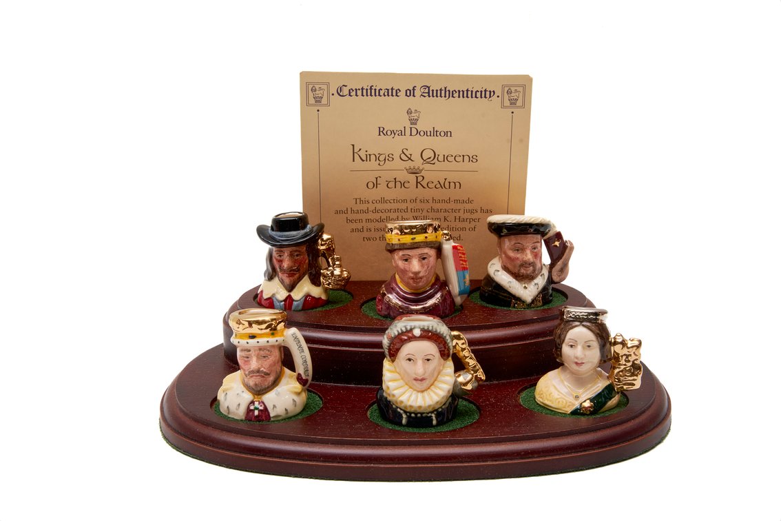 Royal Doulton: Kings & Queens of the Realm Set