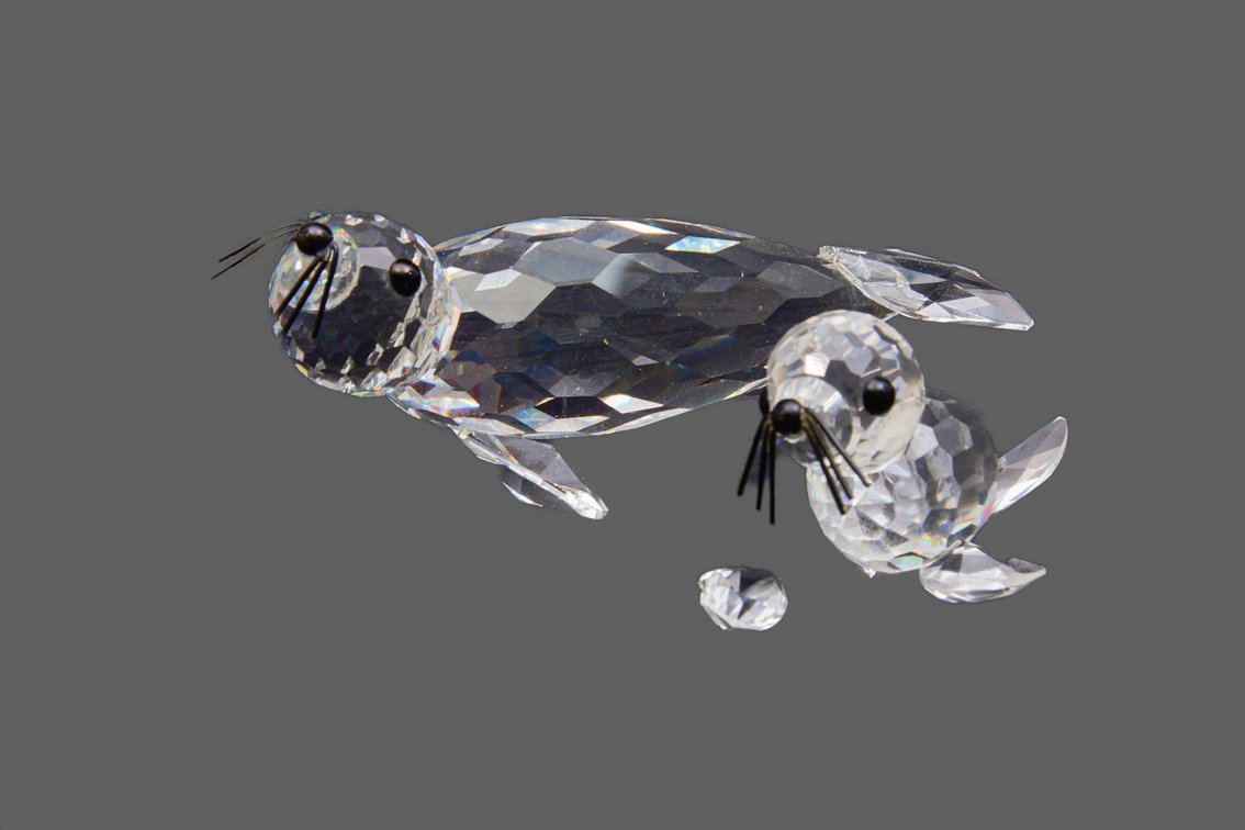 Swarovski Crystal Miniature Momma & Baby Seals
