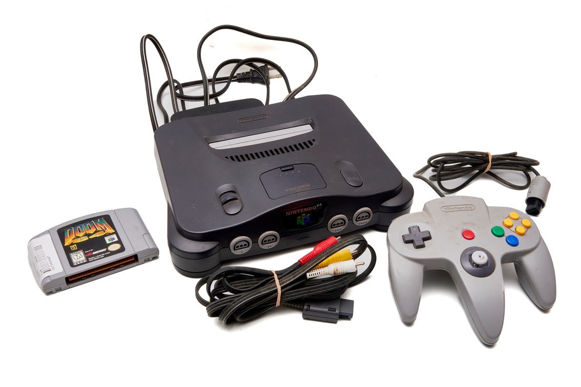 Nintendo 64 Console Set with Controller & DOOM 64