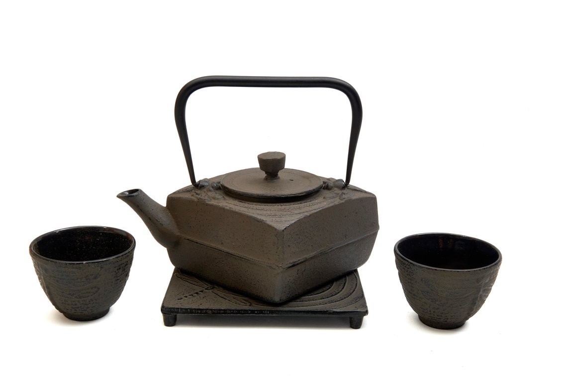 Square Dragonfly- 21oz Cast Iron Tea Set