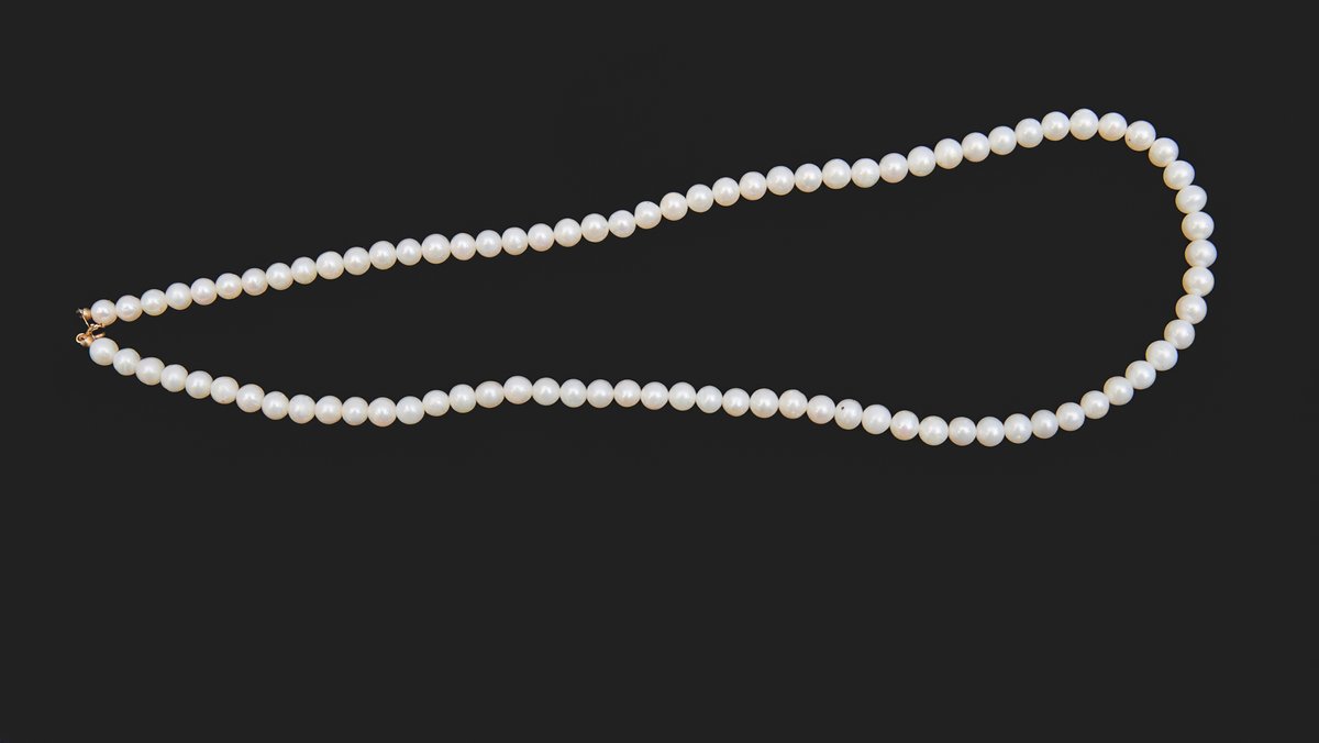 14K Y. Gold & Pearl Necklace- 16.86 G