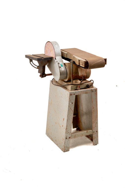 Lee Tools 6" Belt / 9" Disc Sander Model TBS690