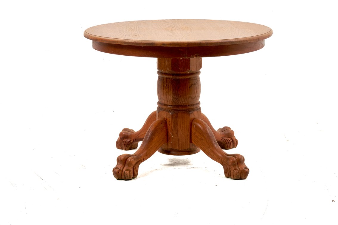 Round Oak Pedestal Table With Paw Feet Base