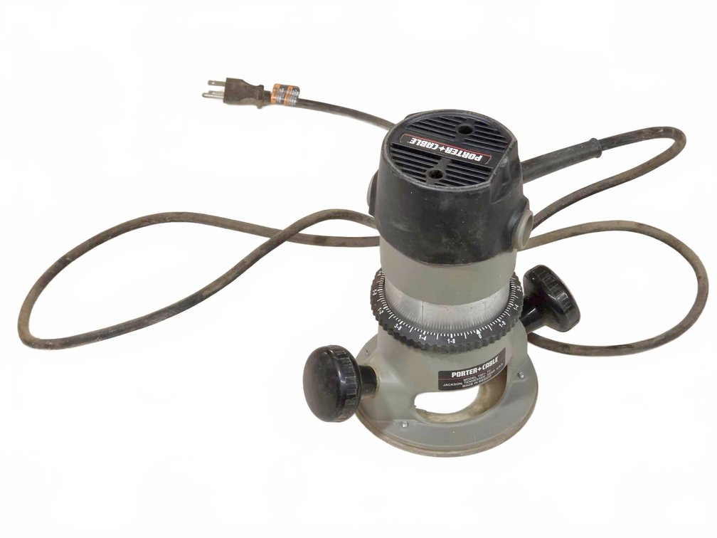 Porter-Cable 690LR Router with Accessories, 1001-T2 Base
