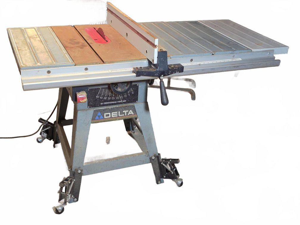 Delta 36-650 10" Table Saw with Stand, Powered On