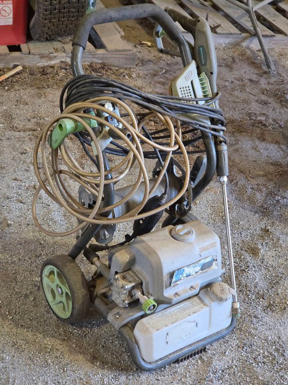 Greenworks 2000 PSI Electric Pressure Washer