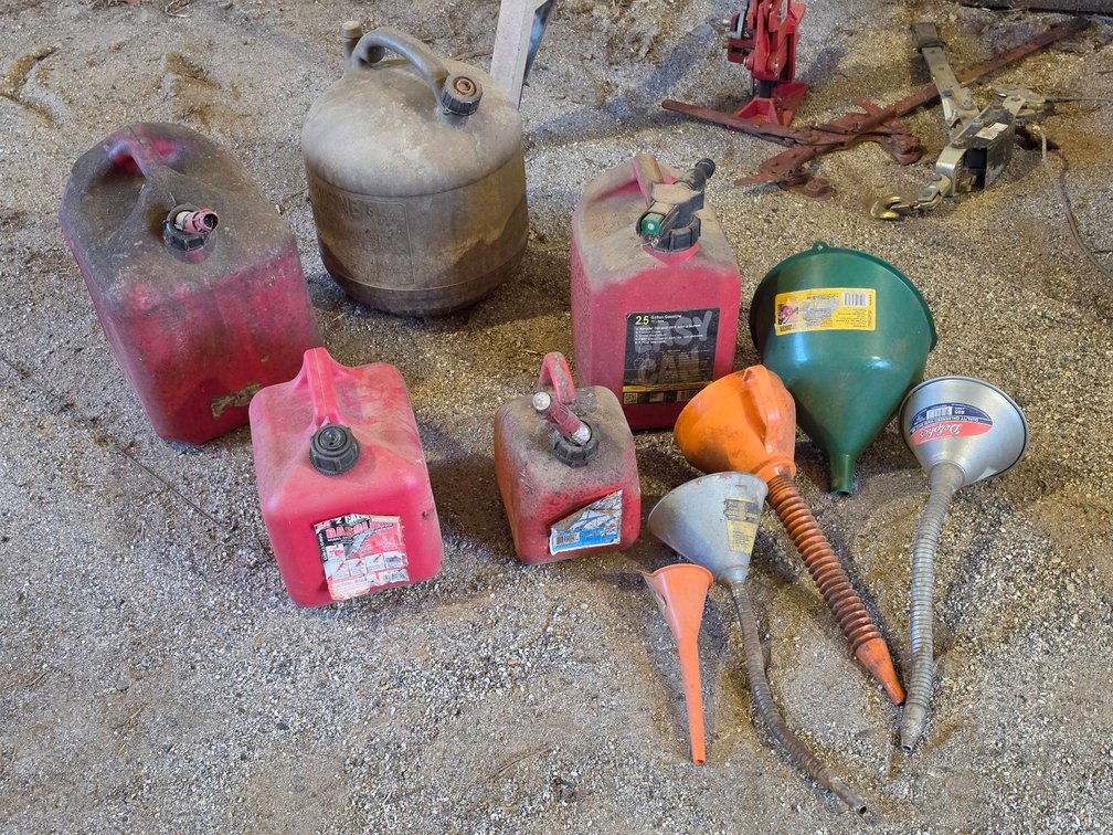 Gas Cans and Funnels Assorted Lot