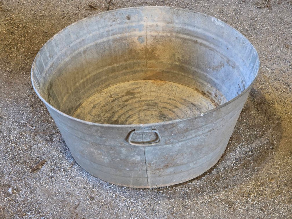 Galvanized Steel #3 Wash Tub with Handles