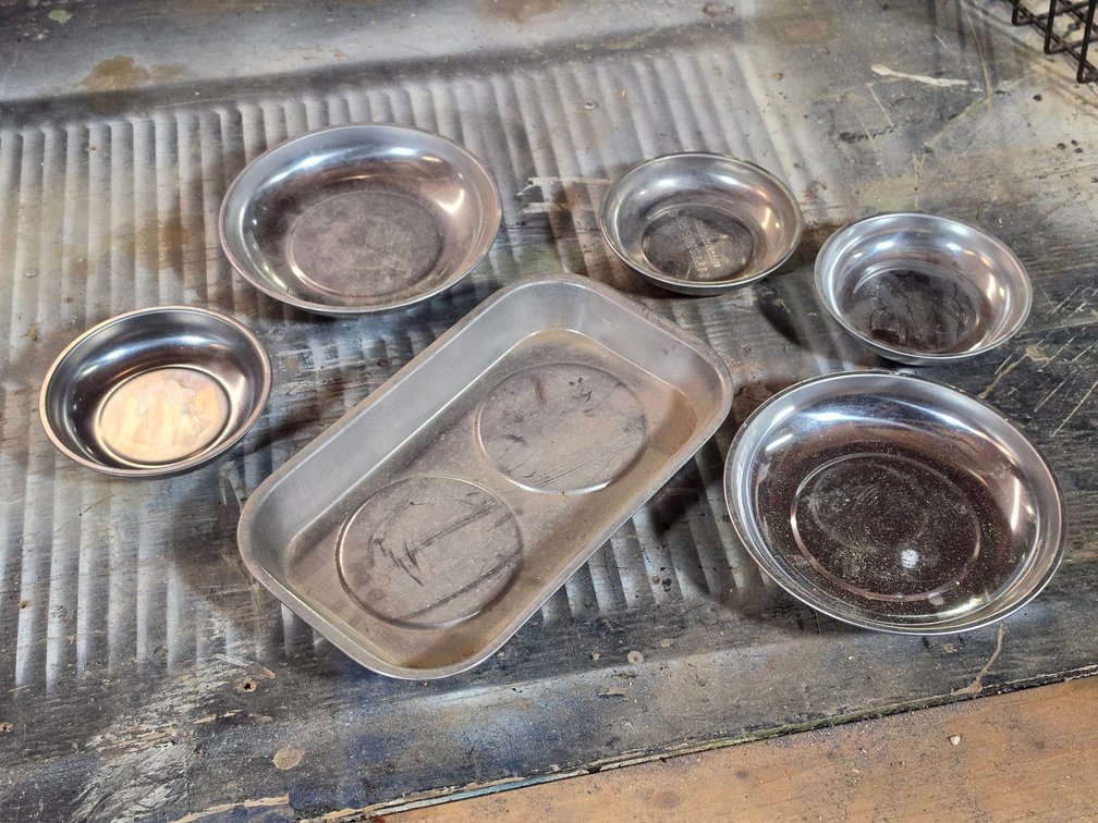Pittsburgh Automotive Magnetic Parts Trays Set