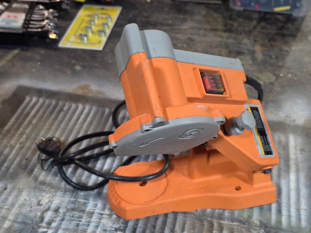 Chicago Electric Chainsaw Chain Sharpener Tool