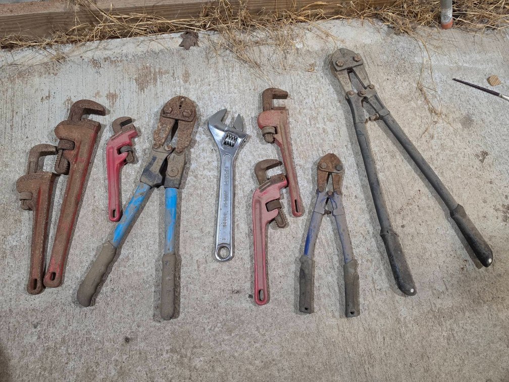 Hand Tools Lot: Wrenches, Pipe Wrenches, Cutters