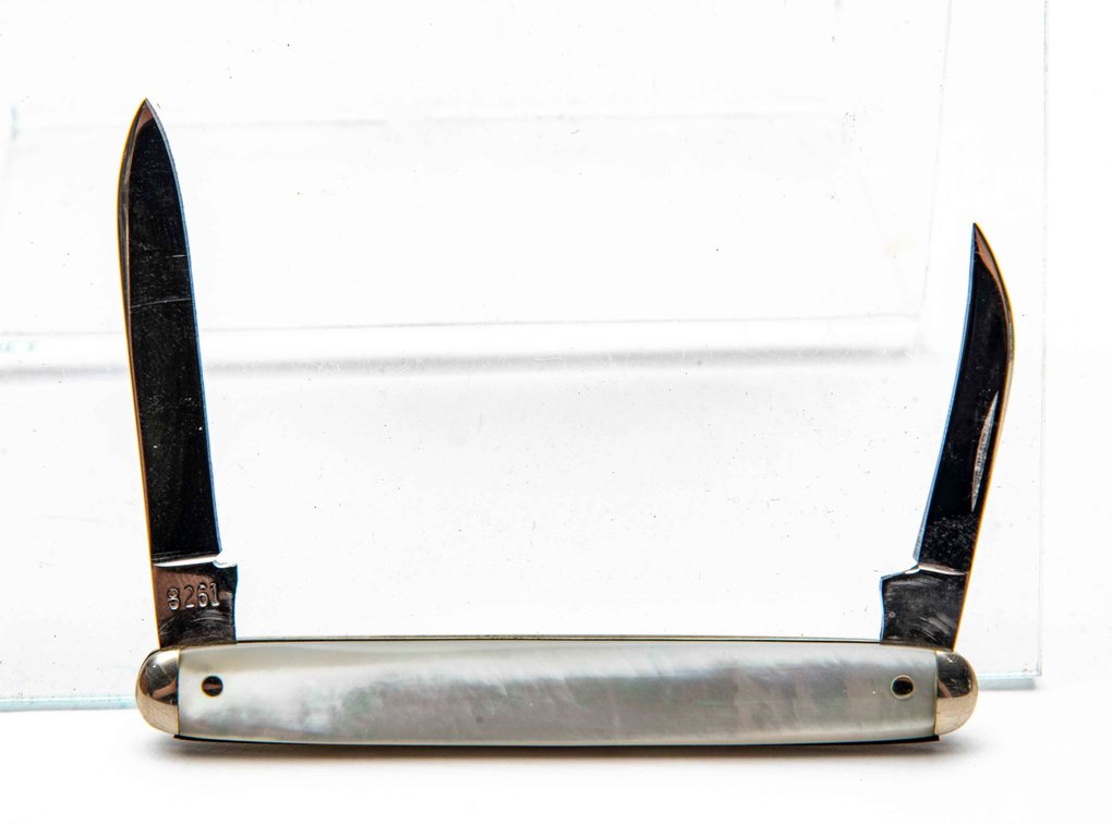 Case XX USA 8 Dot 8261 MOP Handle Pen Knife